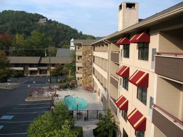 Howard Johnson By Wyndham Downtown Gatlinburg Exterior foto