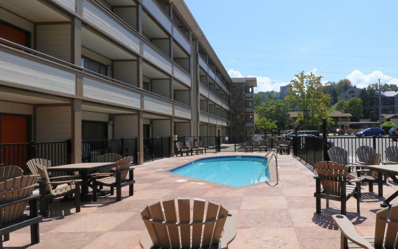 Howard Johnson By Wyndham Downtown Gatlinburg Exterior foto